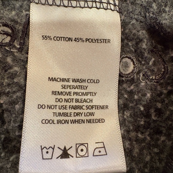 Calvin Klein PERFORMANCE Sleeveless Black Cowl Neck vest with front pocket - Picture 8 of 10